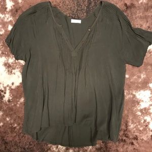 Gentle Fawn Charcoal gray vneck blouse